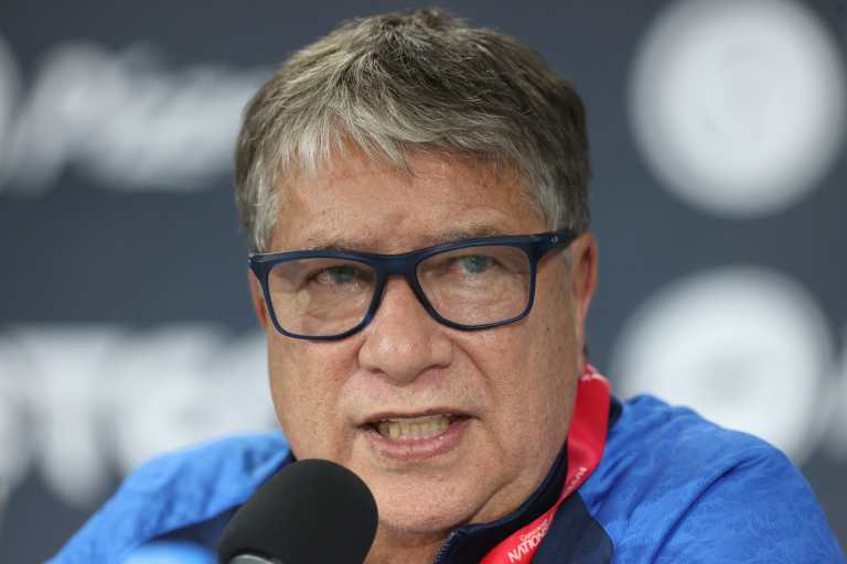 “Si no logra mantener a la selección en el grupo A, se va”: el futuro del “Bolillo” Gómez tras el 6-
