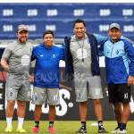 Sangre nacional: Villatoro se hace acompañar del preparador físico Leopoldo Posadas y sus asistentes, Fredy Sontay y Hugo Salazar. (Foto Prensa Libre: Cortesía Elizabeth González).