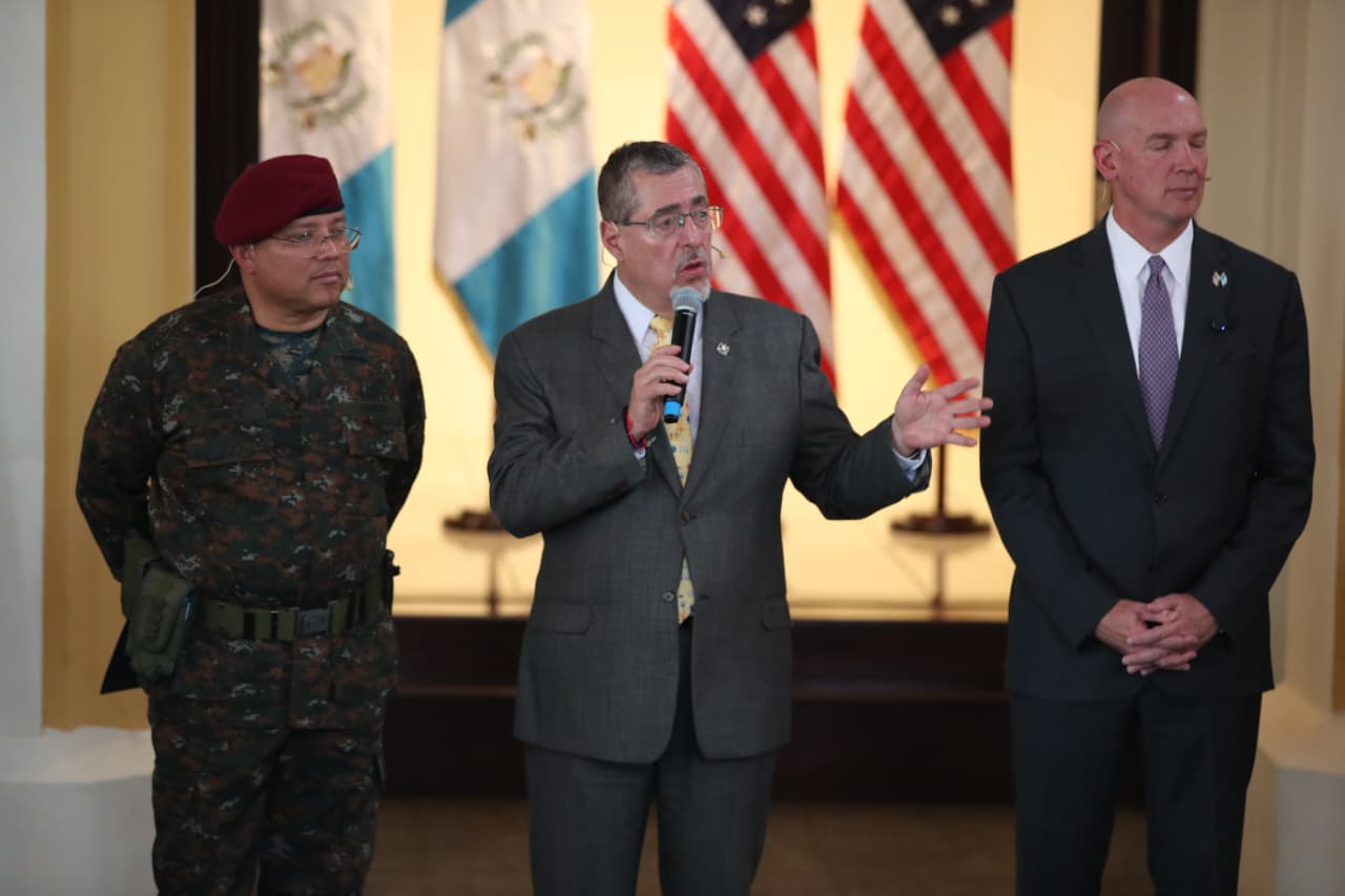 note-img