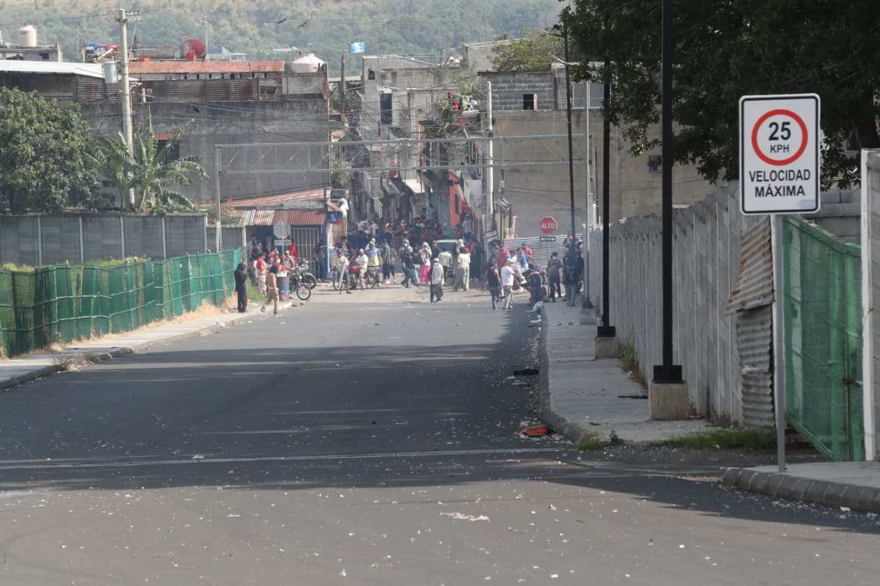 BLOQUEO ALZA AL COMBUSTIBLE'