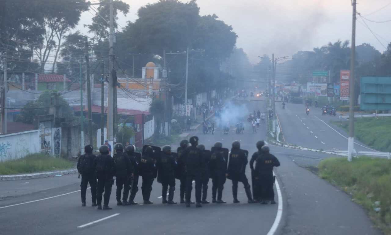 BLOQUEO ALZA AL COMBUSTIBLE