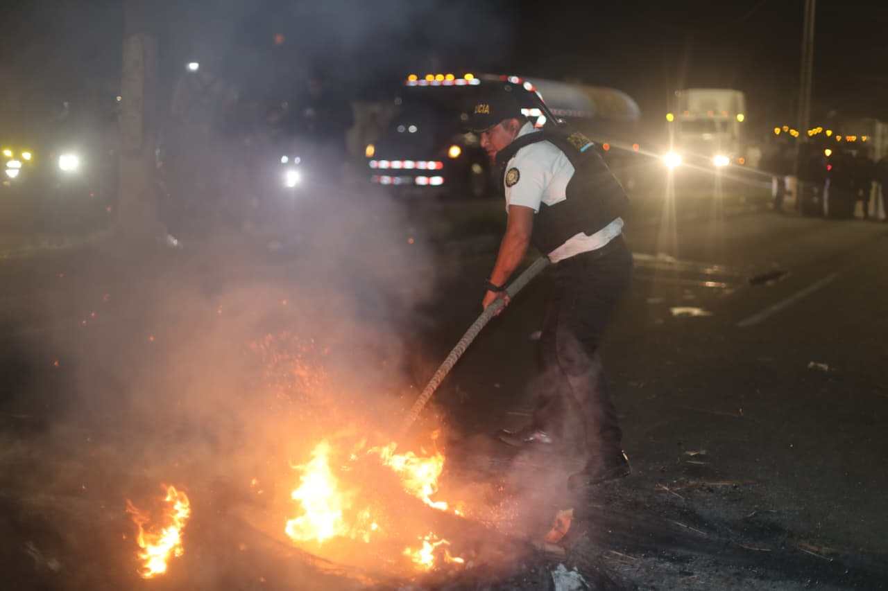 BLOQUEO ALZA AL COMBUSTIBLE'