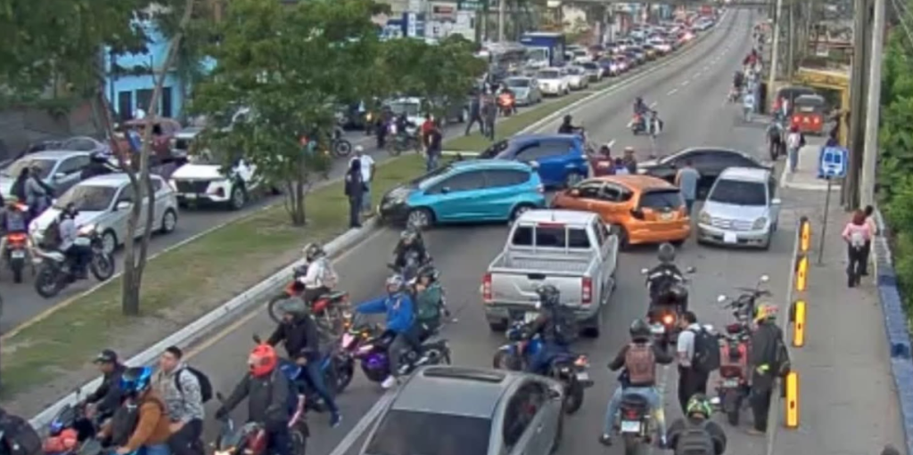 BLOQUEOS EN LA CAPITAL