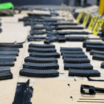 DECOMISAN ARMAS EN SANTA ELENA BARILLAS