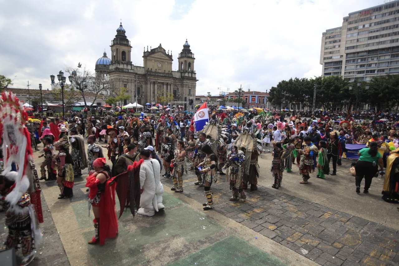 DESFILE O ECUENTRO DE CONVITEROS'