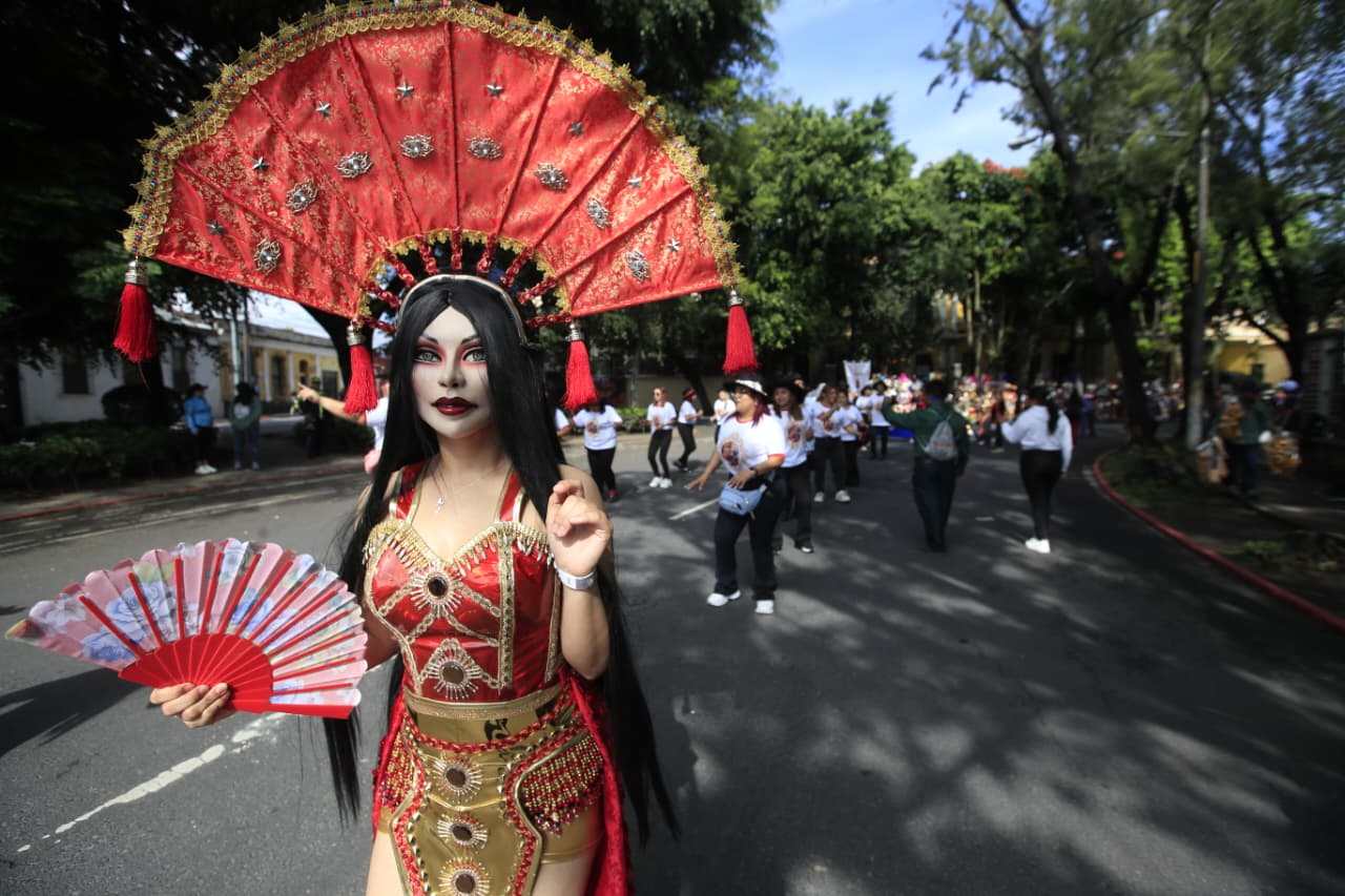 DESFILE O ECUENTRO DE CONVITEROS'
