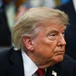 Trump organiza un anuncio sobre la asequibilidad de la atención médica.