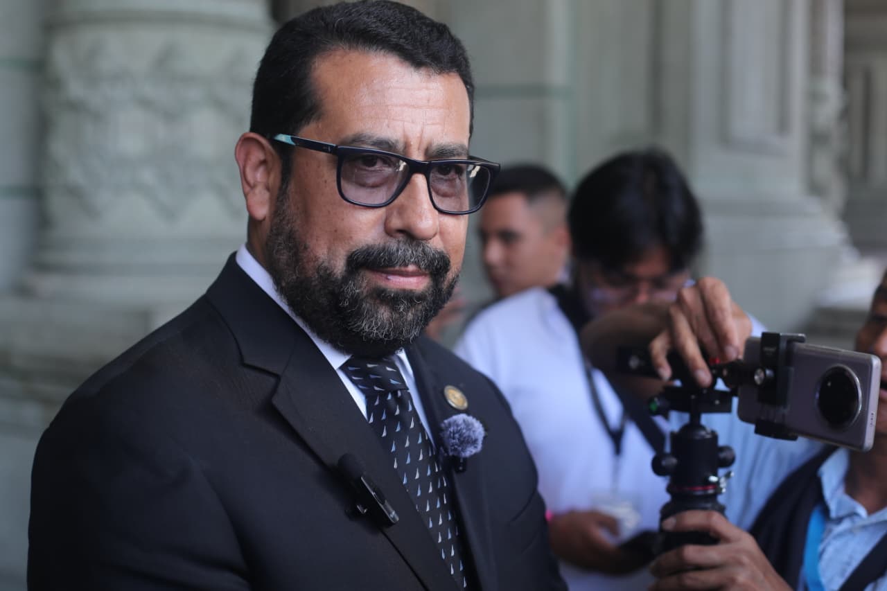 Francisco Cabrera antorchas escolares Mineduc