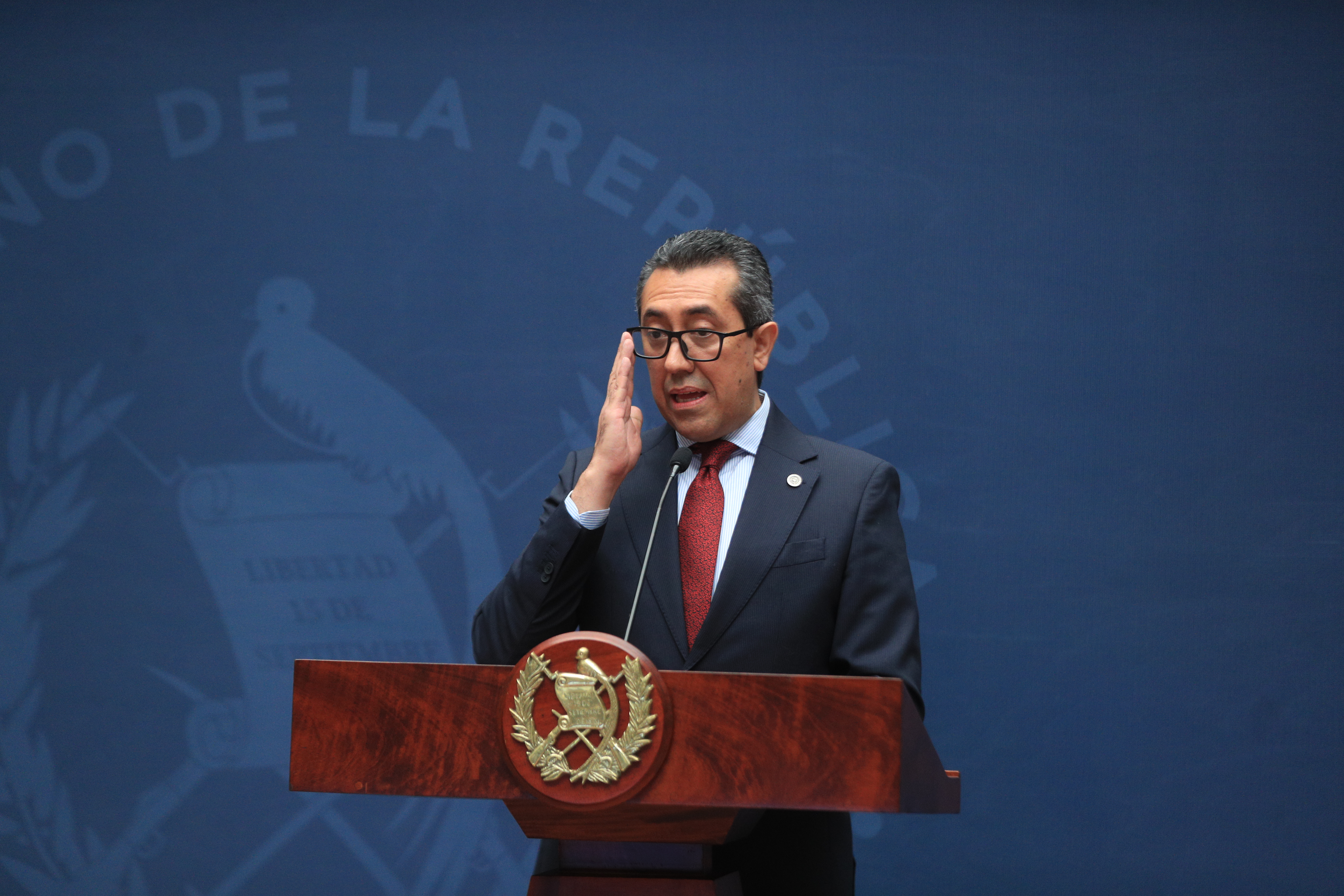 EN FOTOGRAFÍA: JONATHAN MENKOS 

El Gobierno de Guatemala propone un presupuesto de Q192 mil millones para 2027, con alrededor de Q24 mil millones destinados a asignaciones estratégicas para distintas áreas prioritarias del Estado.

foto Byron Rivera 
02/09/2026