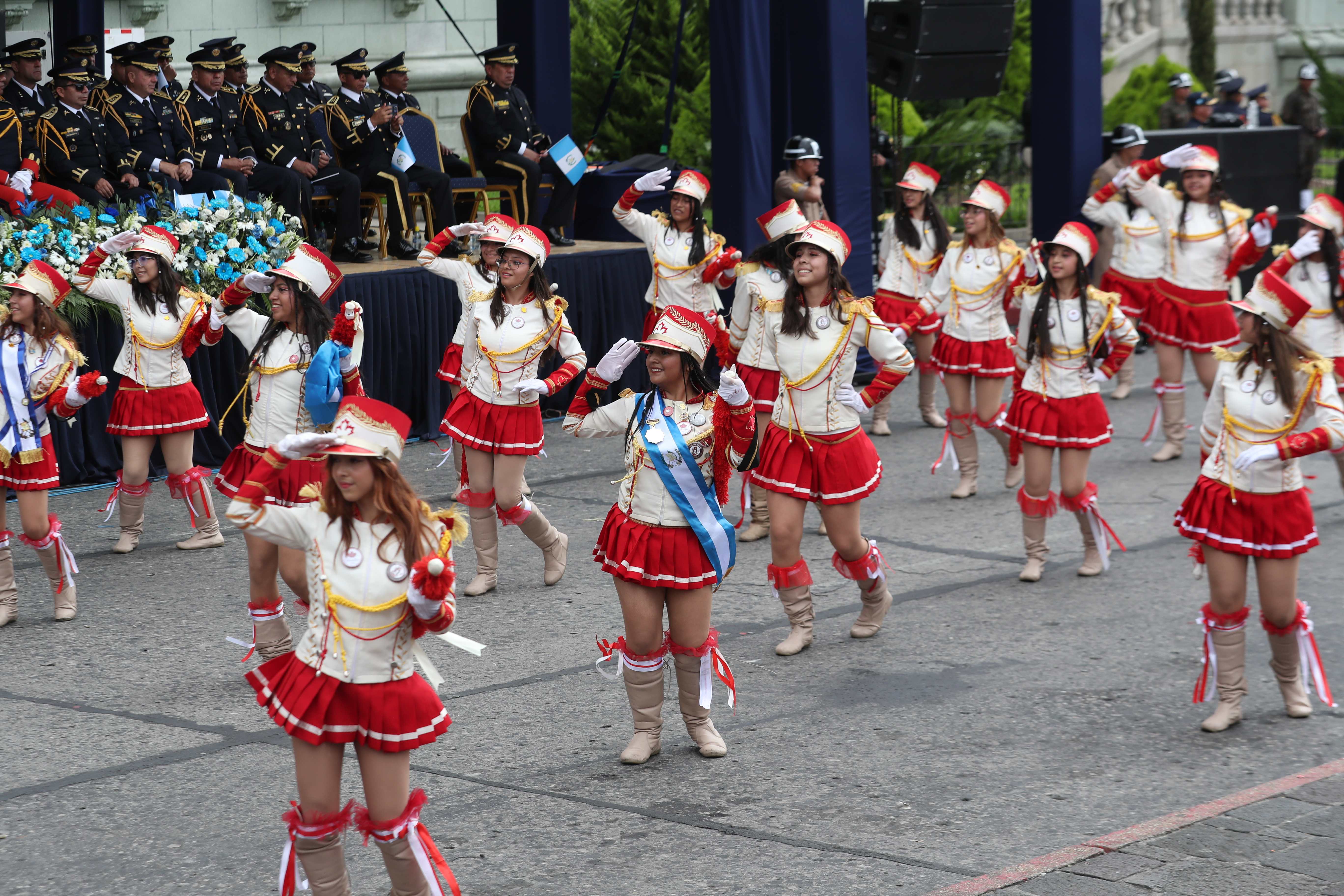 DESFILE ESCOLAR 15 DE SEPTIEMBRE'