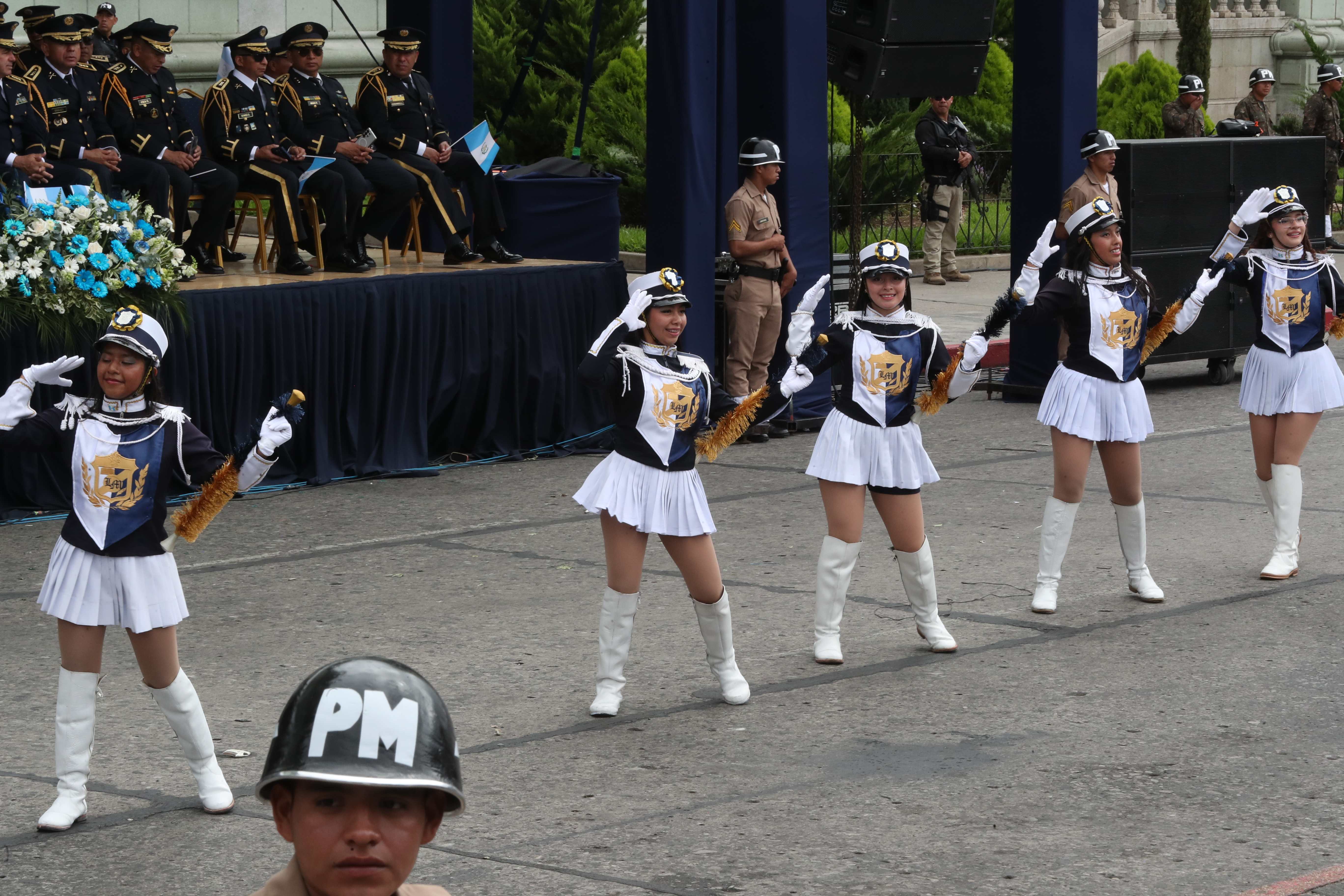 DESFILE ESCOLAR 15 DE SEPTIEMBRE'