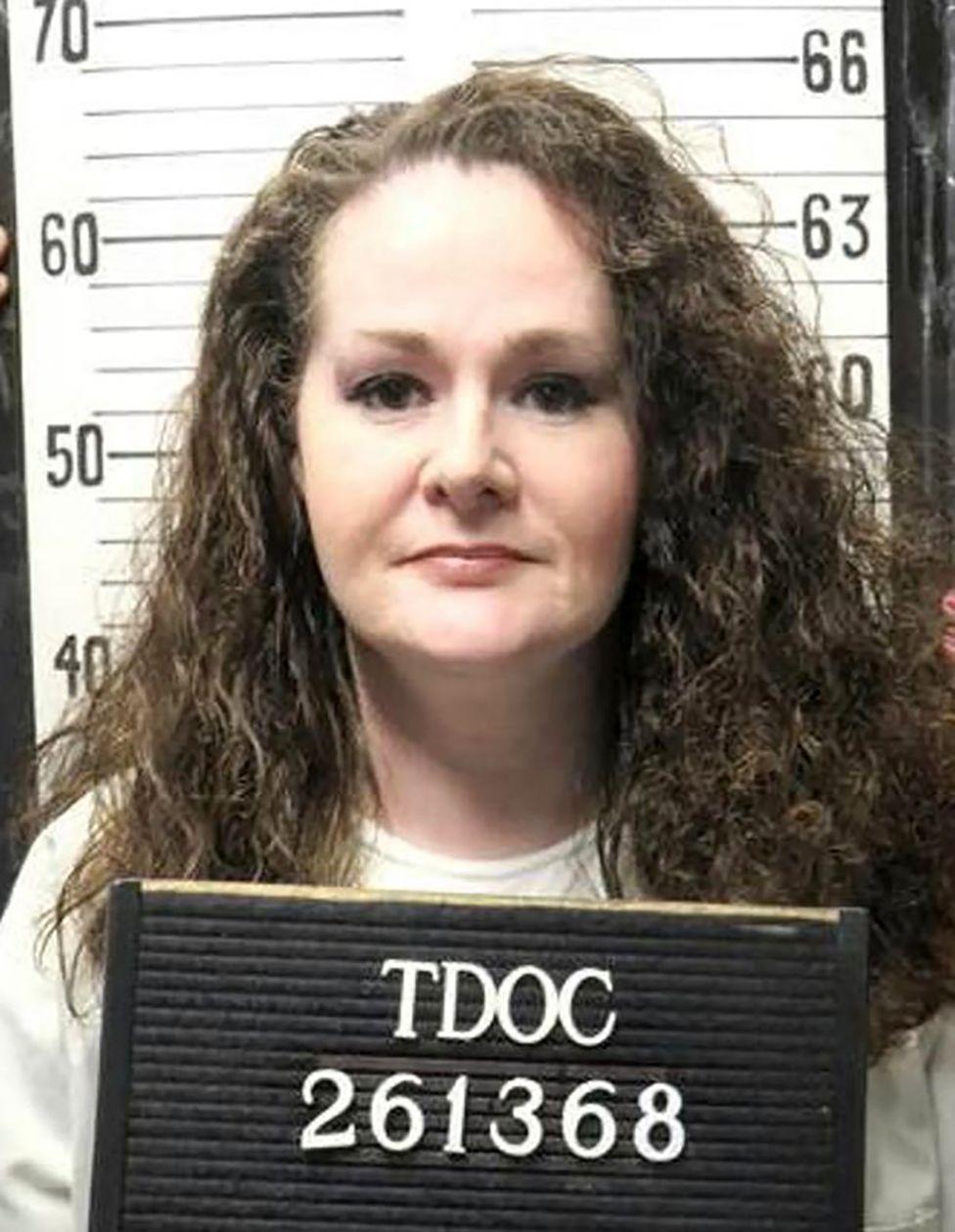 Una corte de apelaciones paraliza en el último momento la ejecución de Christa Pike, la mujer condenada a muerte en Tennessee por un brutal asesinato