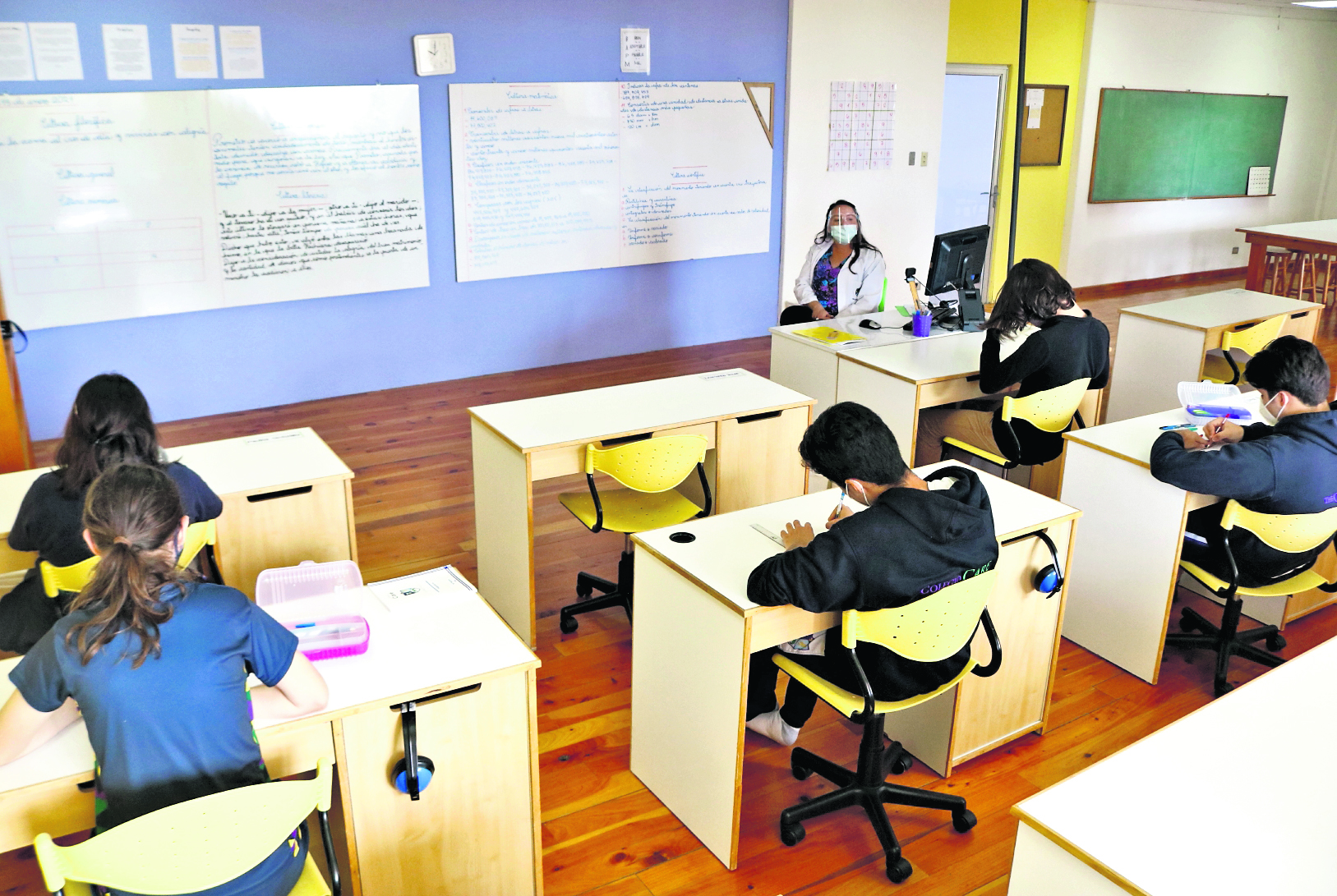 Las clases presenciales dieron inicio en diferentes colegios de la ciudad capital, con las clases y las áreas de recreación con sus protocolos de higiene. Aproximadamente entre 5 a 7 niños por cada clase.FOTOGRAFÍA: FERNANDO CABRERA