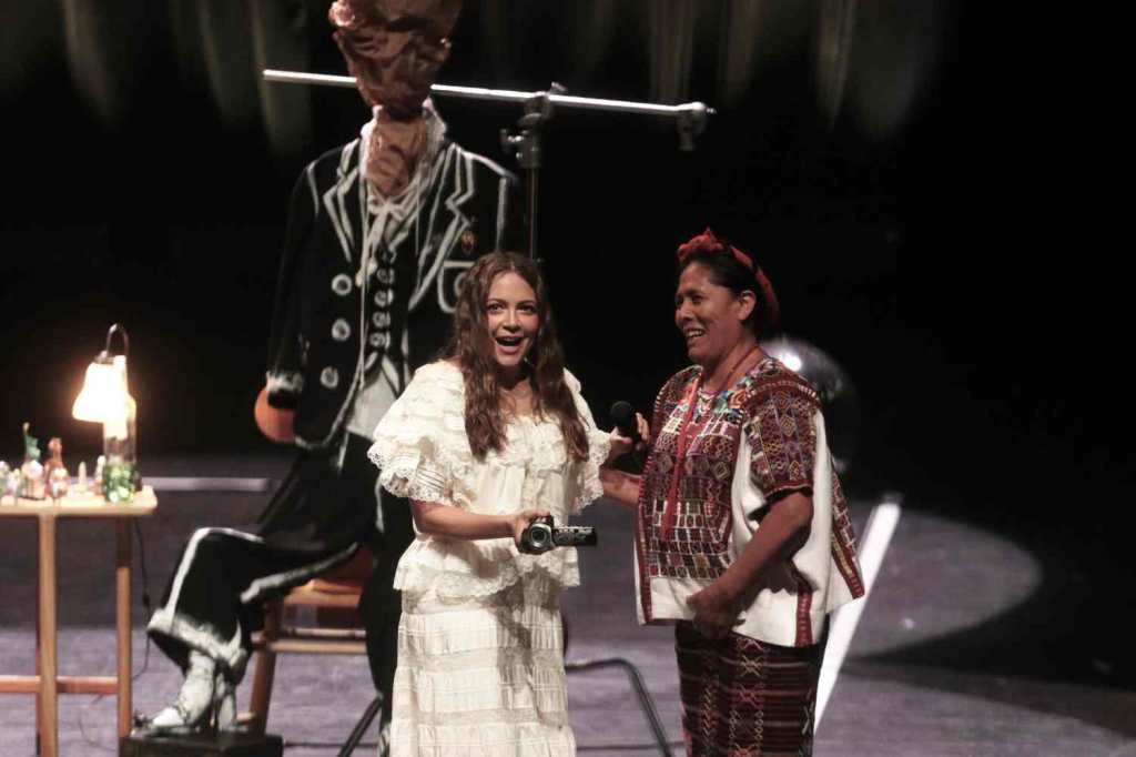 Natalia Lafourcade en Guatemala