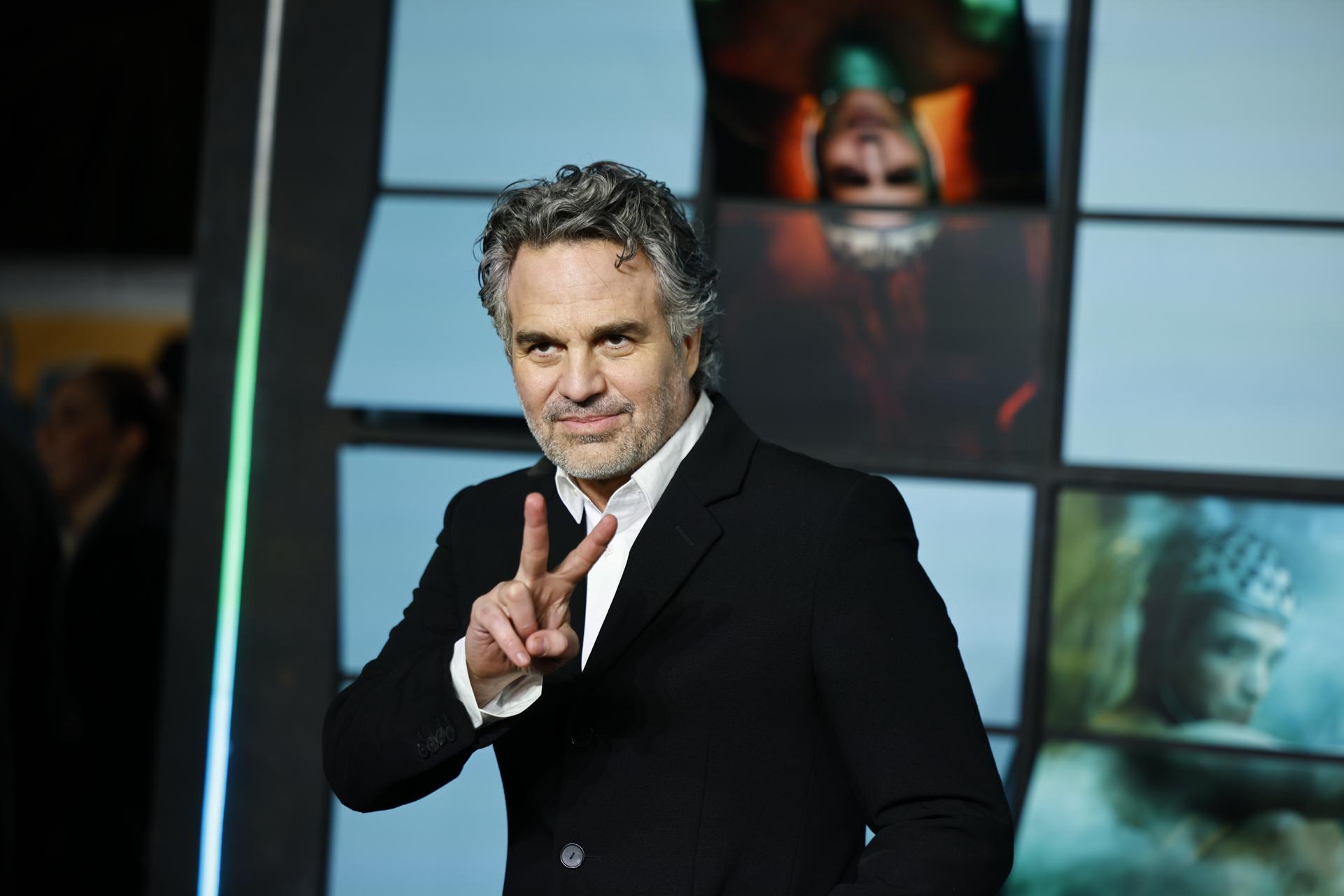 Fotografía de archivo en la que se captó al actor estadounidense Mark Ruffalo, durante un evento promocional cinematográfico, en Londres (Reino Unido). EFE/Tolga Akmen