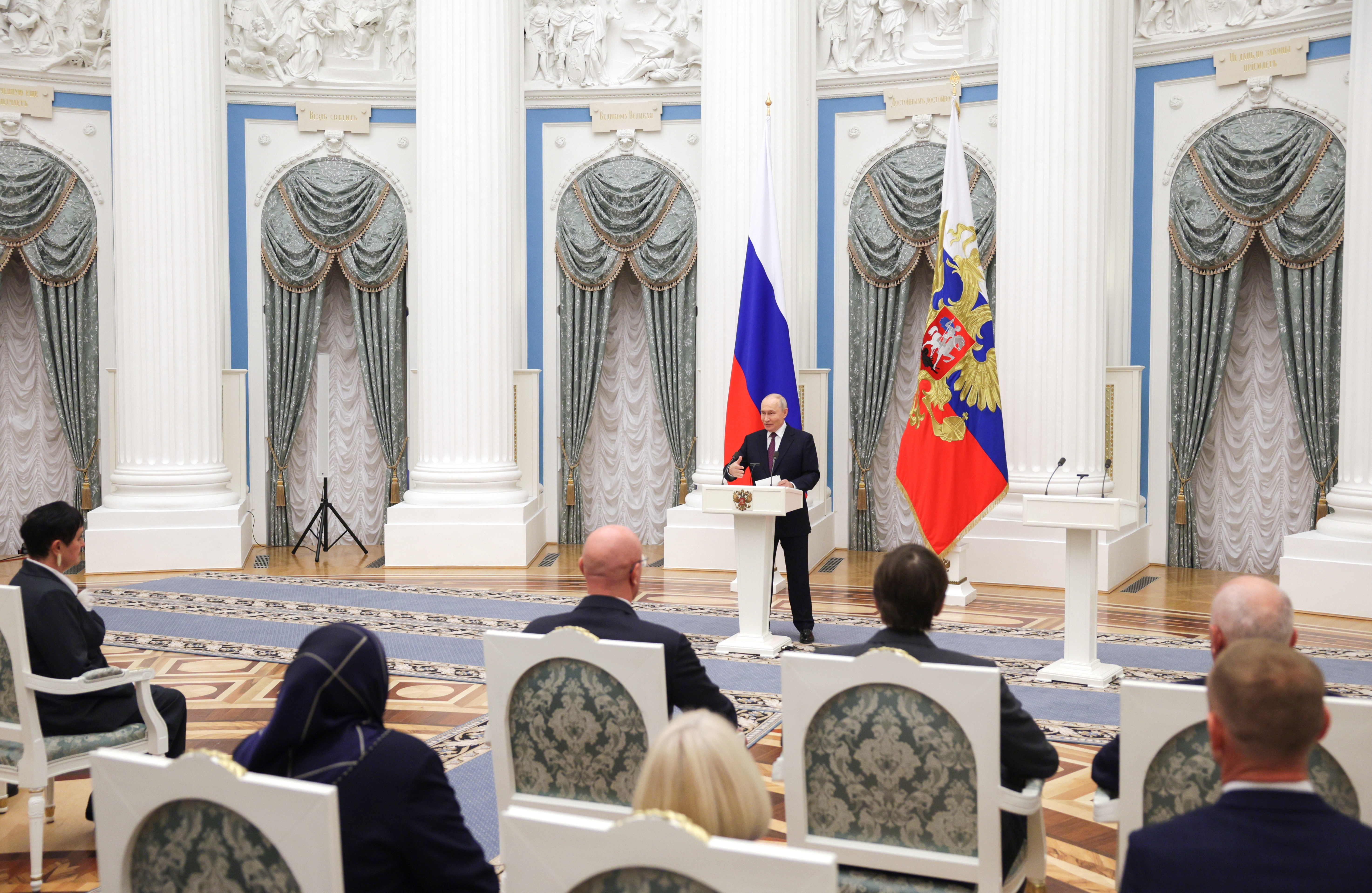 MOSCOW (Russian Federation), 05/10/2026.- Russian President Vladimir Putin speaks during a ceremony to present state awards to teachers and mentors of participants in Russia's special military operation during Teachers Day celebrations at the Kremlin in Moscow, Russia, 05 October 2026. (Rusia, Moscú) EFE/EPA/GAVRIIL GRIGOROV/SPUTNIK/KREMLIN POOL MANDATORY CREDIT