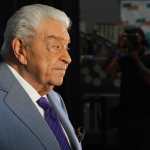 El presentador chileno Don Francisco r ofrece una nueva versión de Sábado Gigante en la que mezcla el ayer y el hoy. (Foto Prensa Libre: EFE/ Alberto Boal)