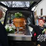 Mi querido viejo, la emotiva despedida que familiares y amigos le dieron a Piero