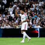 MADRID, 10/10/2026.- El delantero del Real Madrid Kylian Mbappé durante el partido de LaLiga de fútbol que Real Madrid y Villarreal CF disputan este sábado en el estadio Santiago Bernabéu. EFE/Fernando Villar