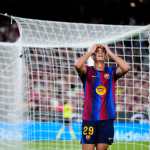 BARCELONA, 10/10/2026.- El futbolista del FC Barcelona Hamza Abdelkarim se lamenta de una ocasión perdida ante el Getafe CF, durante su partido de la jornada 8 de LaLiga EA Sports en el Camp Nou este sábado en Barcelona. EFE/Alejandro García
