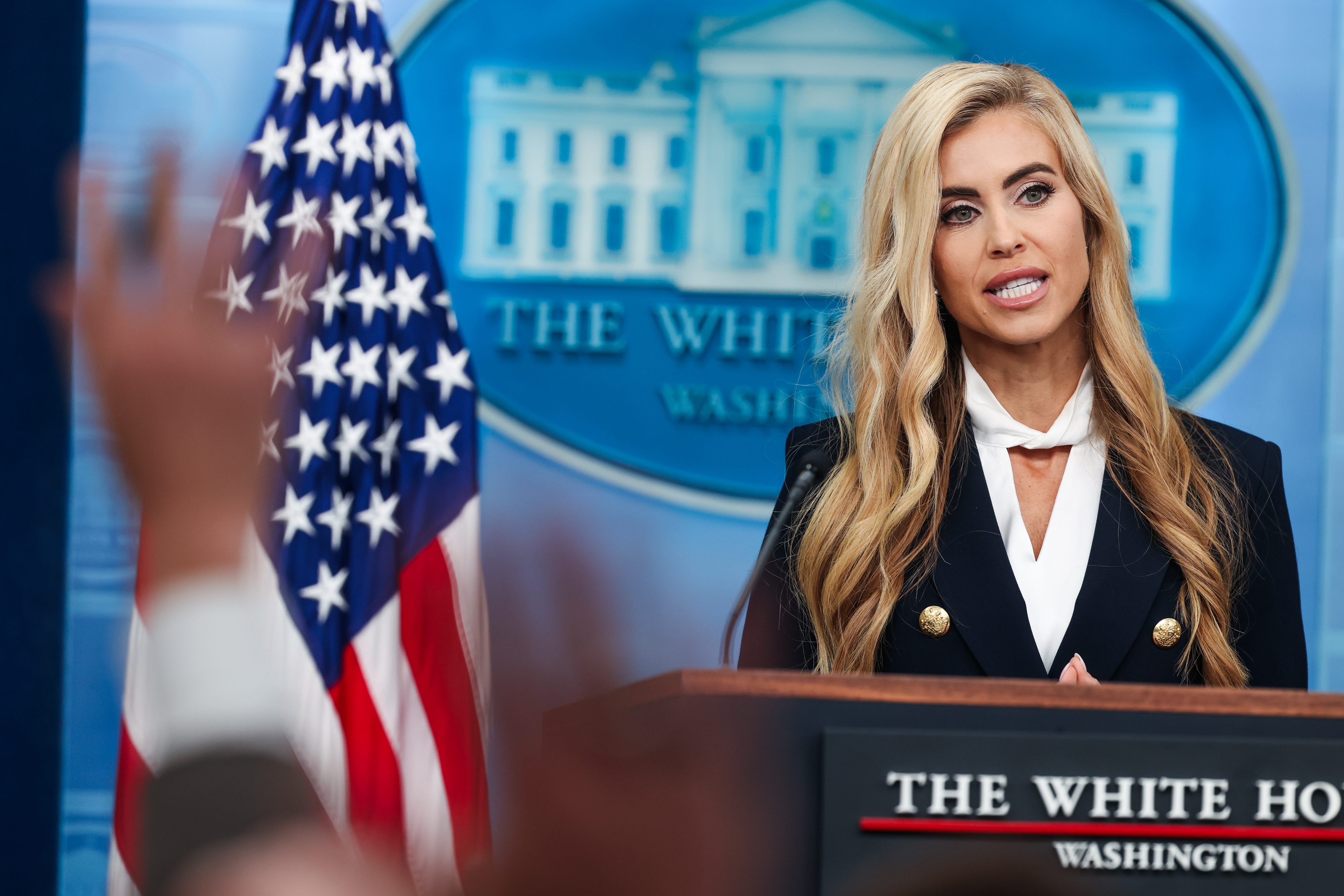 La portavoz de la Casa Blanca, Katie Zacharia.  (Foto Prensa Libre: EFE/EPA/SAMUEL CORUM / POOL).