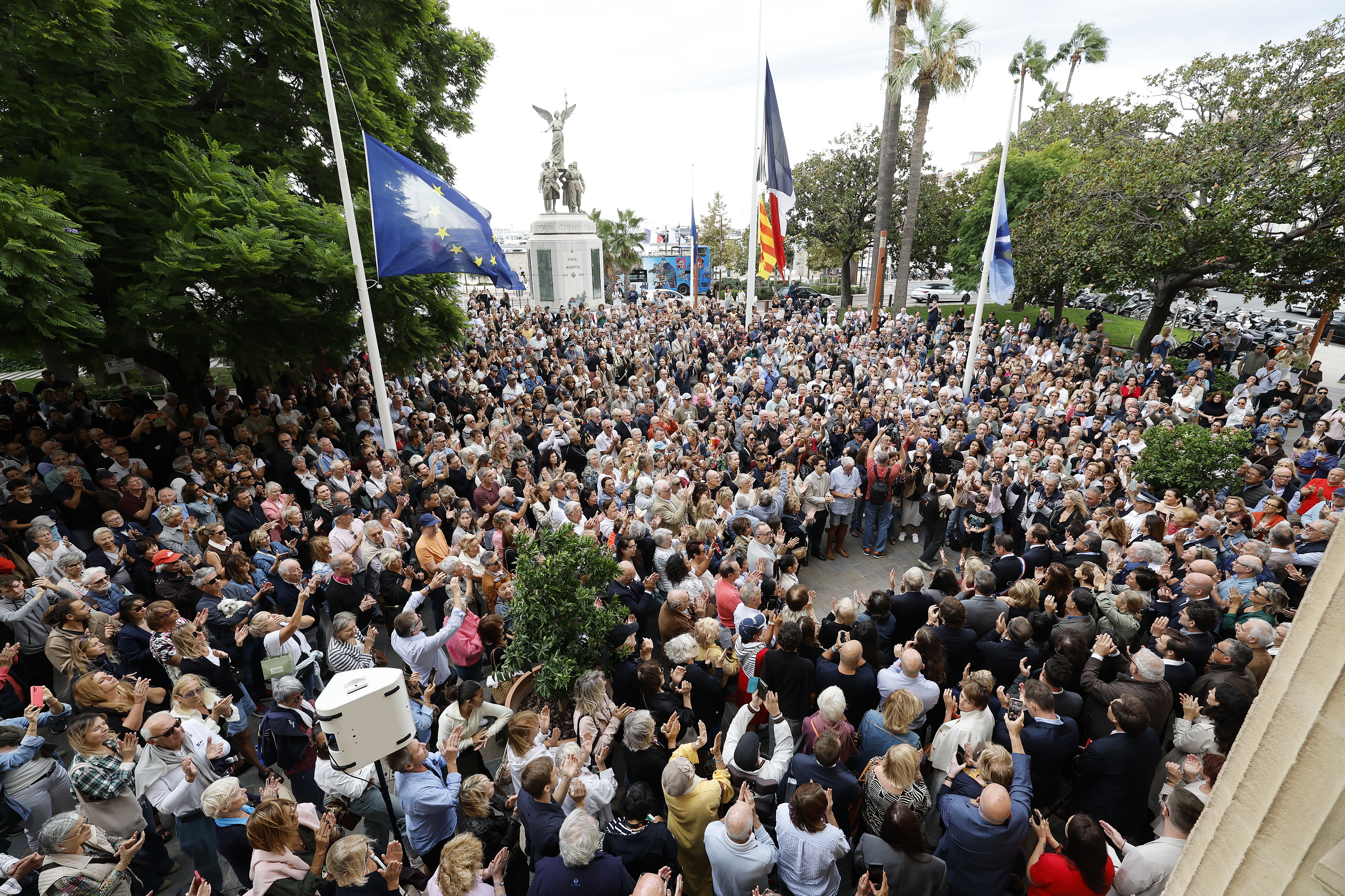 (Foto Prensa Libre: EFE/EPA/SEBASTIEN NOGIER).