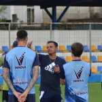 Klissman Lemus ha logrado tener una buena conectividad con los jugadores y hoy por hoy ha sido funcional para tener al equipo en lo más alto del grupo B de la Liga Primera División. (Foto Prensa Libre: Geber Arana).