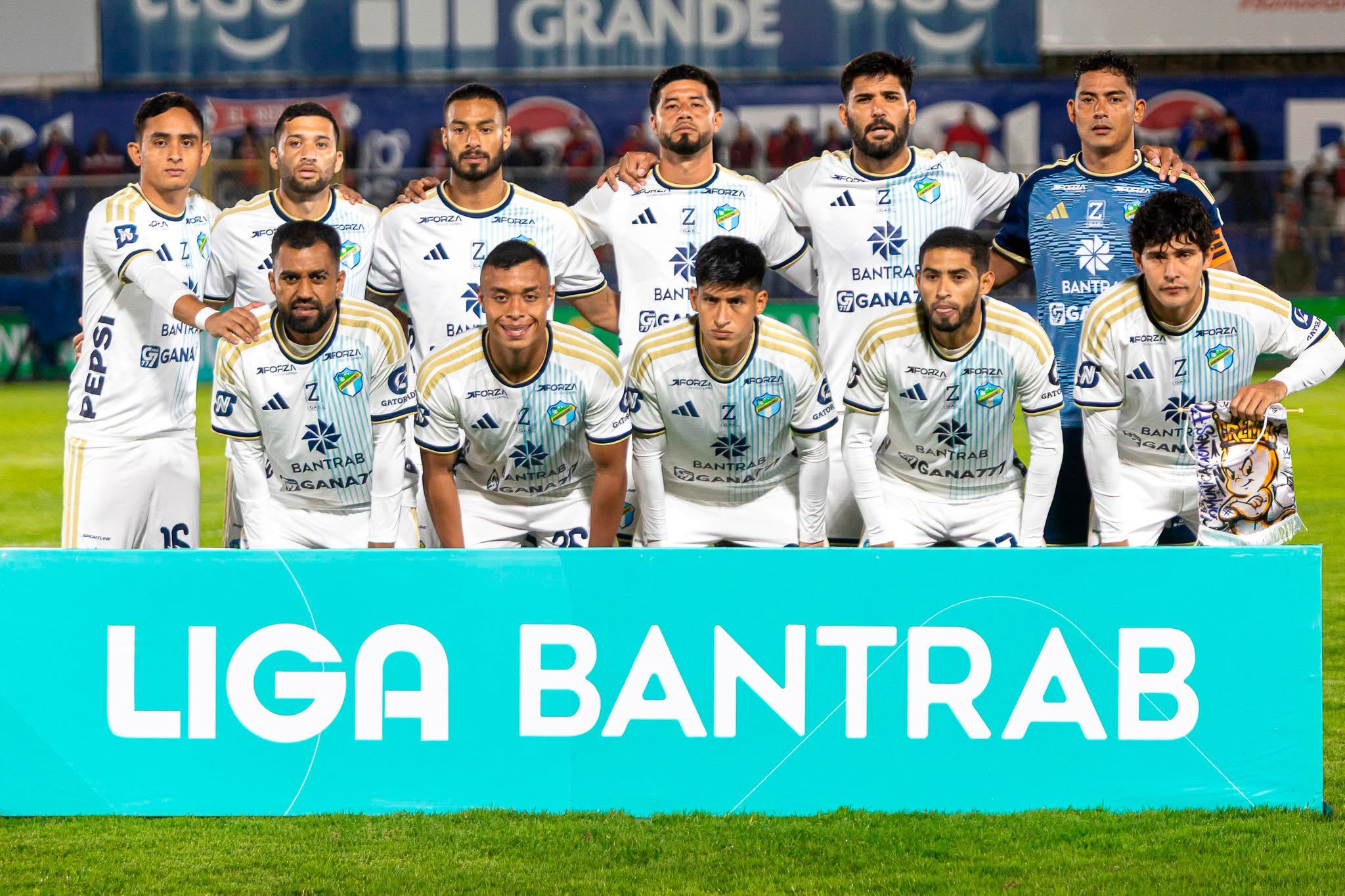 
La segunda vuelta del Torneo Apertura 2026 comenzará este fin de semana con la disputa de la jornada 12.(Foto Prensa Libre: ComunicacionesFC).
