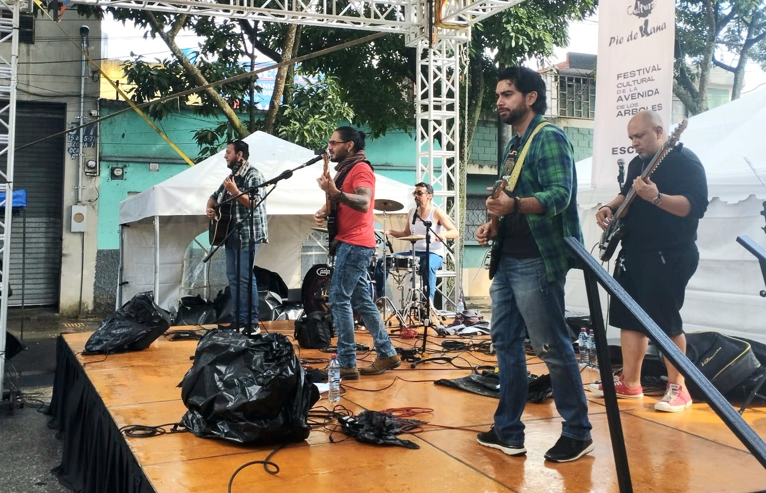 Diversos géneros musicales desfilarán en los escenarios del Festival Cultural de la Avenida. (Foto Prensa Libre: Colectivo Cultural Pie de Lana)