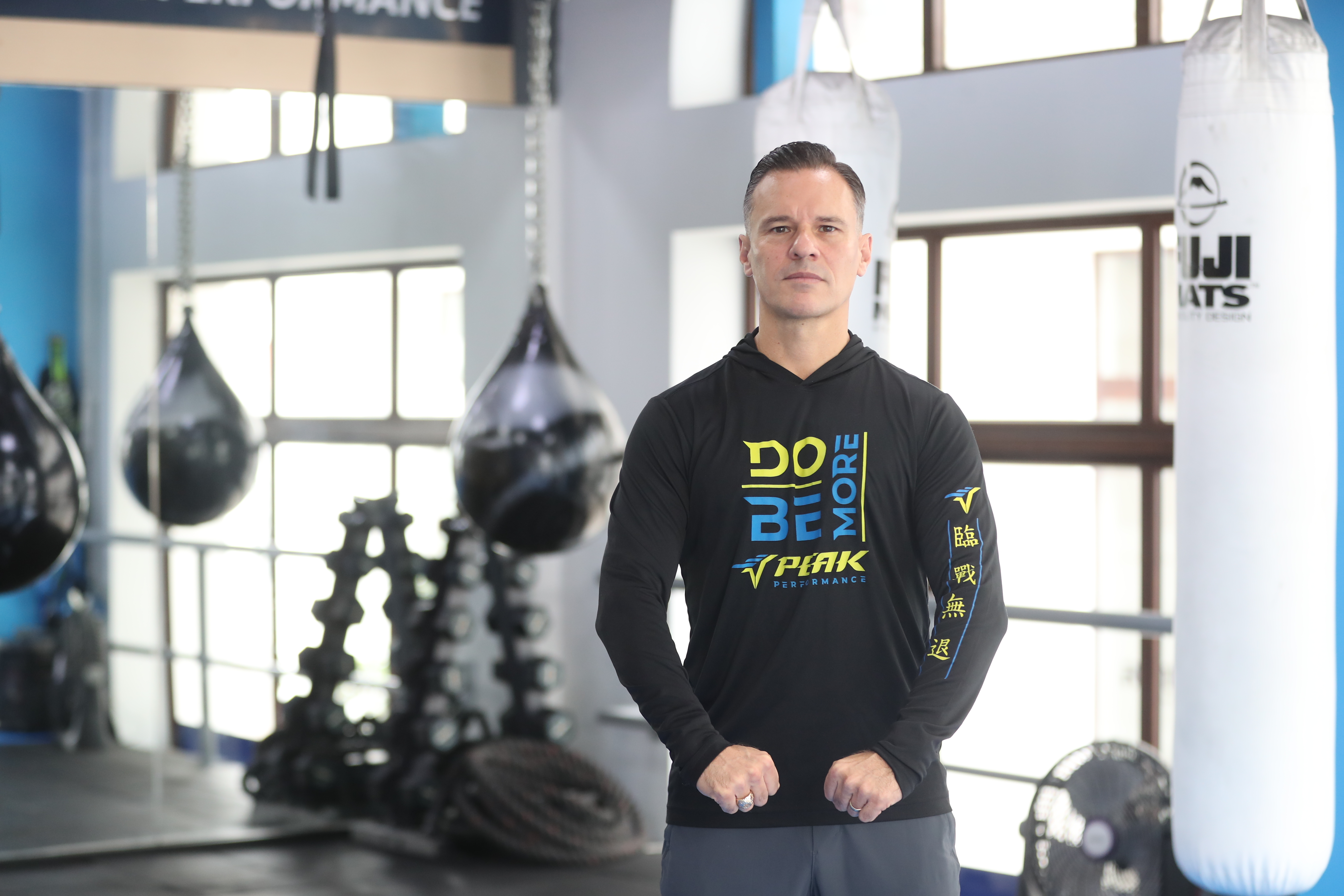 Juan Miguel Moreno, doble medallista olímpico, durante su visita a Guatemala, donde compartió su experiencia con atletas y entrenadores de taekuondo. (Foto Prensa Libre: Douglas Suruy Franco).
