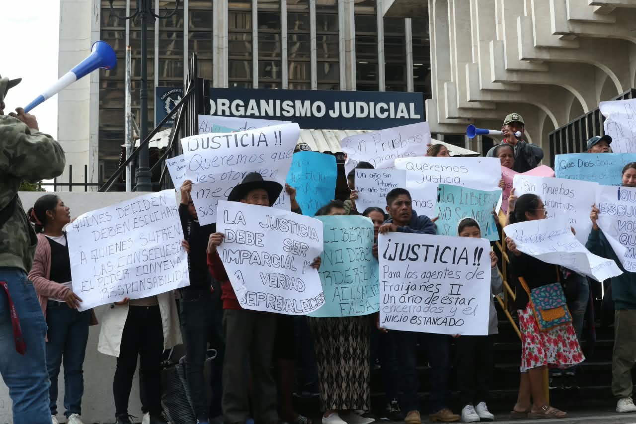 Manifestación familiares guardias SP procesados fuga reos prisión Fraijanes 2