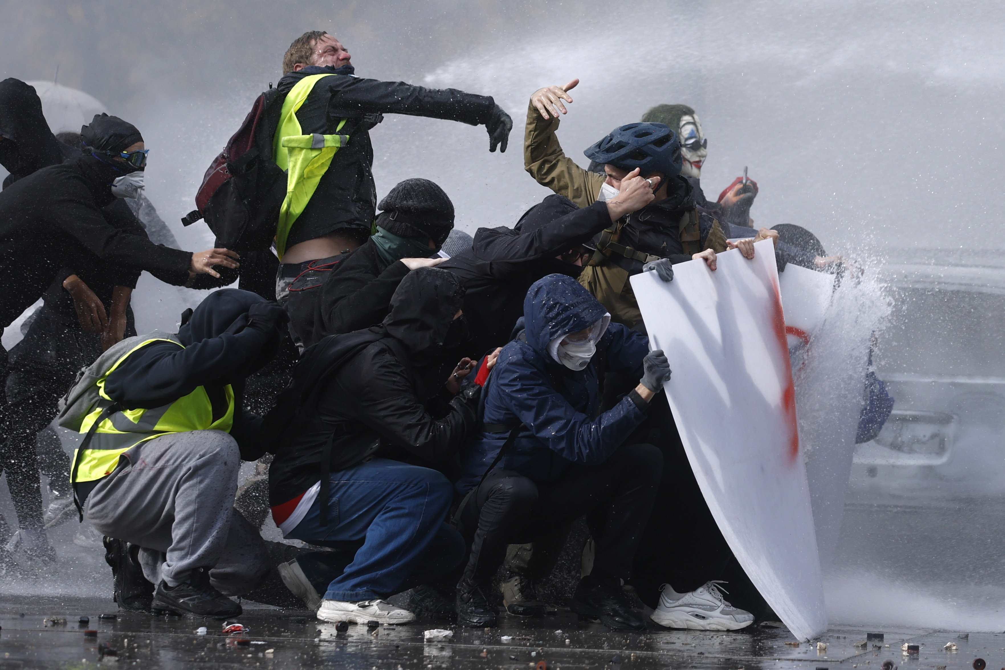 PROTESTA EN FRANCIA ALTO COSTO DE VIDA'