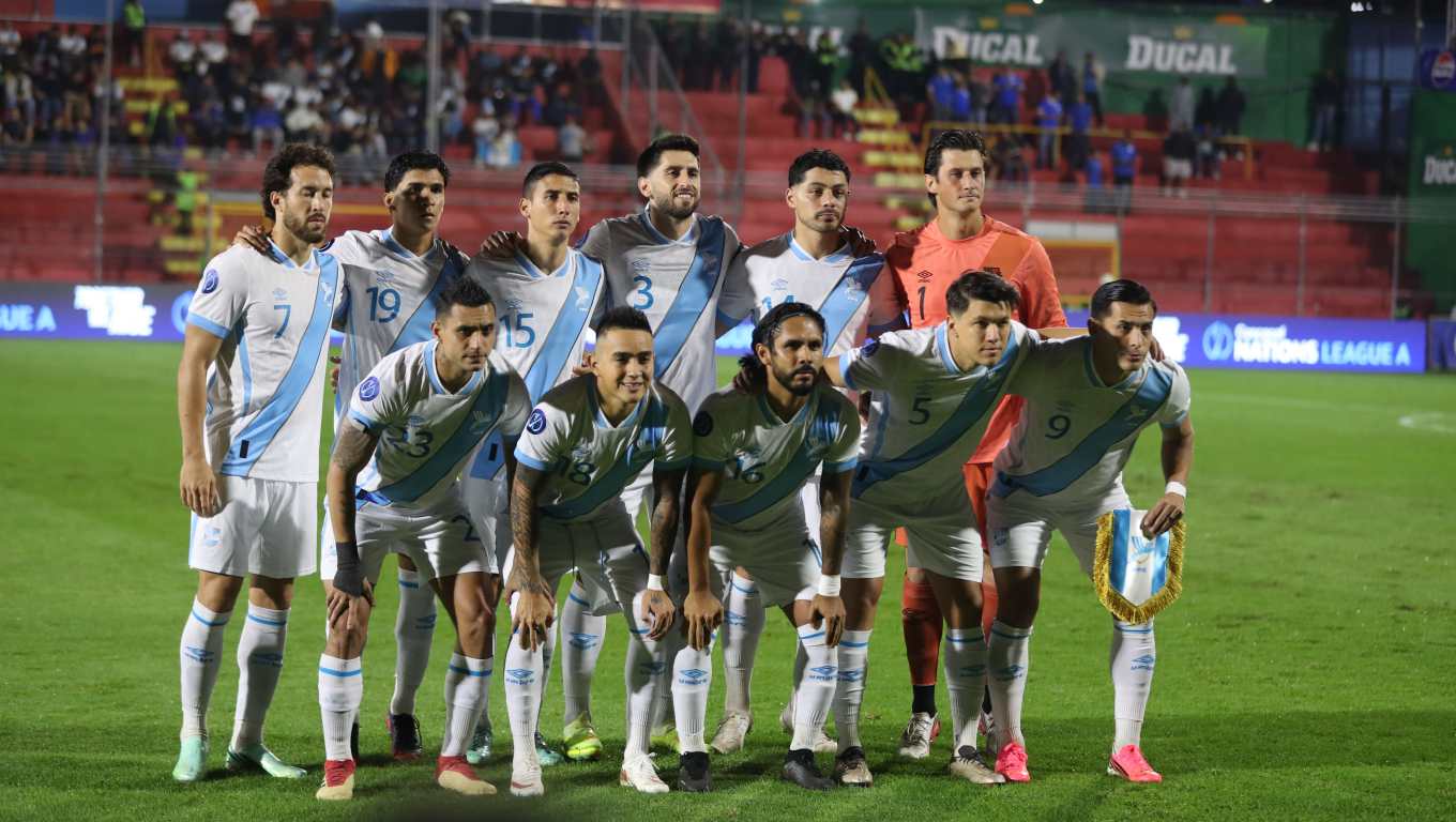 Dos futbolistas de Guatemala fueron incluidos en el once ideal de la fase de grupos de la Liga de Naciones.(Foto Prensa Libre: Douglas Suruy).