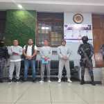 Rudy Leonel Grijalva García, Ronald Alexys Morales Guerra, Manuel Ignacio de Jesús Velasco Gómez y Juan Carlos Cruz Ovalle, “Hielero”, de izquierda a derecha, fueron extraditados a Estados Unidos para enfrentar procesos por delitos relacionados con el narcotráfico.