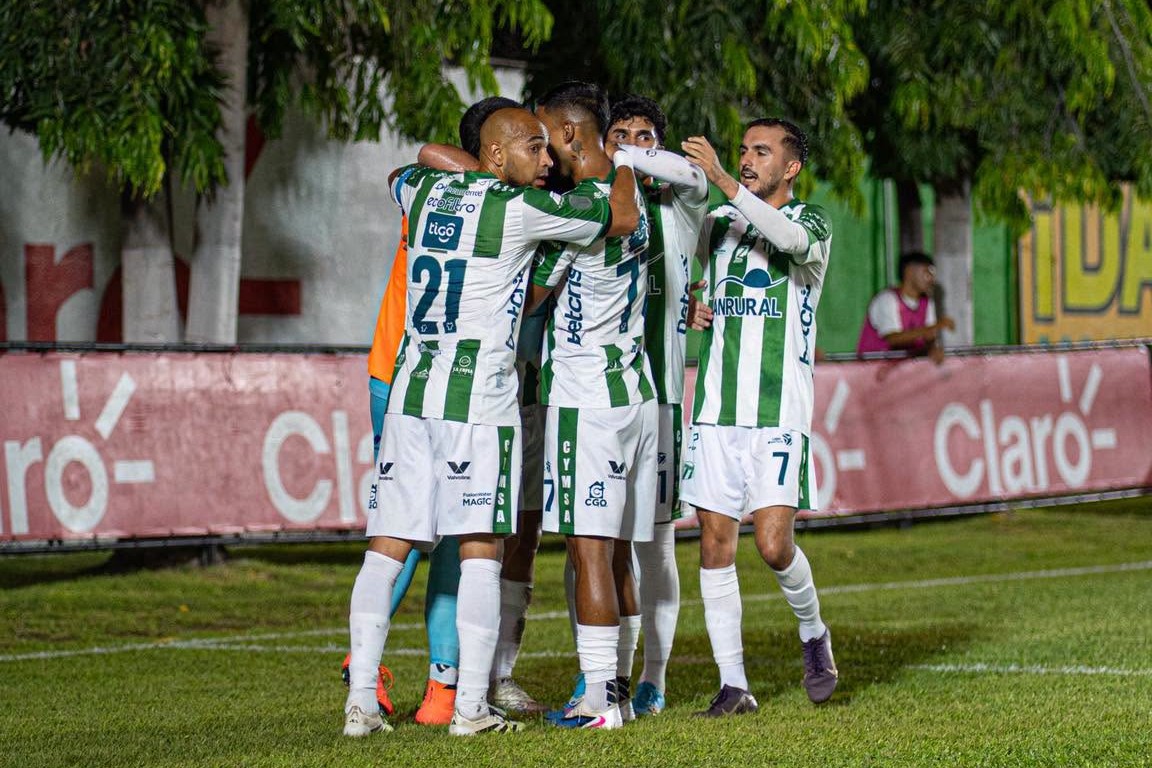 Antigua lidera, Xelajú entra en zona de clasificación y Comunicaciones sigue penúltimo.(Foto Prensa Libre: Antigua GFC).