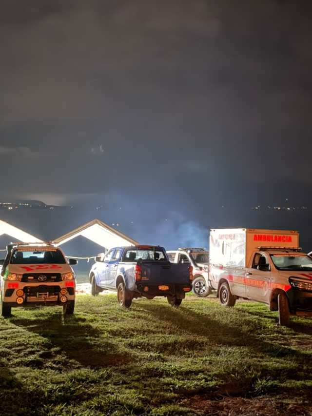 Helicóptero en Atitlán: ubican fuselaje y buscan recuperar a dos víctimas