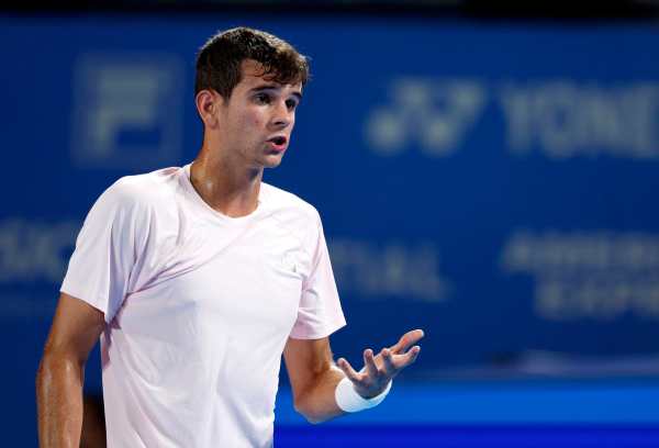 El español Rafael Jodar, en un momento de su partido de dieciseisavos de final del Abierto de Tokio ante el paraguayo Daniel Vallejo. EFE/EPA/FRANCK ROBICHON
EFE/EPA/FRANCK ROBICHON
